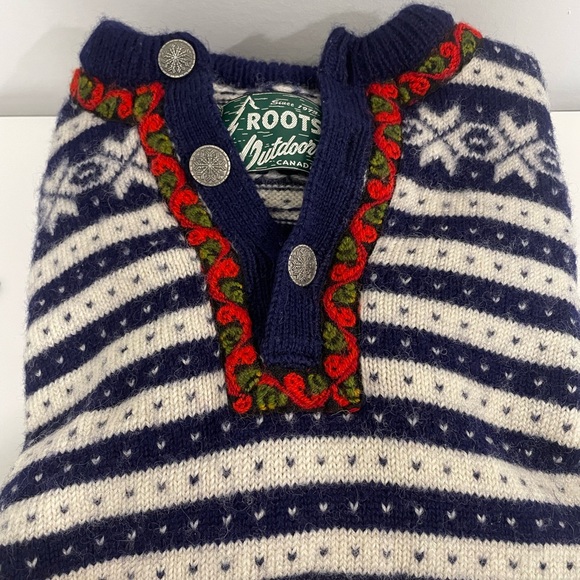 Vintage Roots Winter/Christmas sweater - Picture 2 of 7